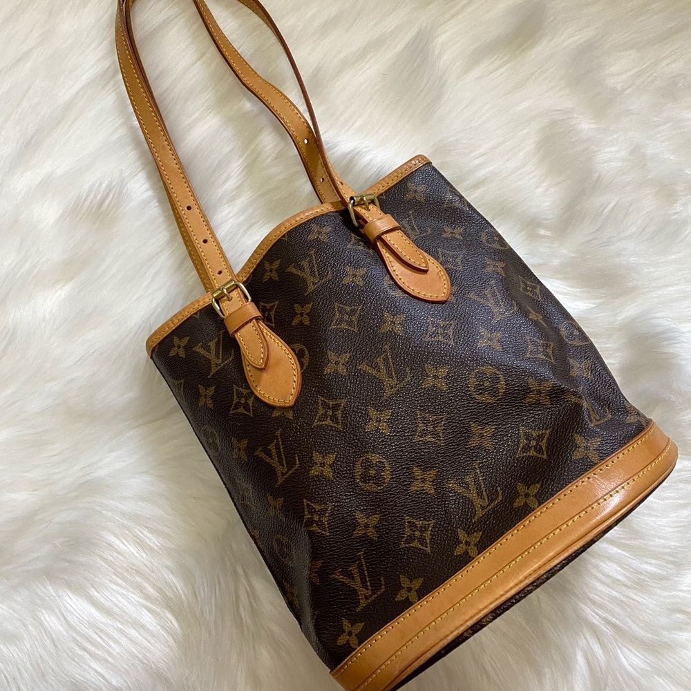 Authentic vintage Louis Vuitton monogram bucket bag
